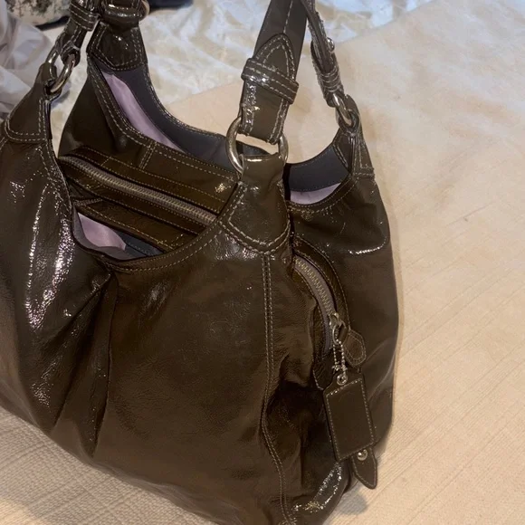 Coach Madison Patent Leather Shoulder Bag 2009 in EUC with hang tag. Gray/Green - Picture 8 of 9